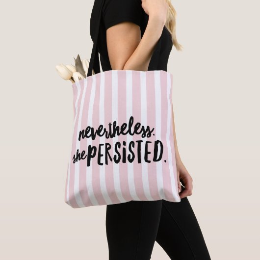 Desondanks hield ze de All-Over-Print Canvas tas a (Dichtbij)