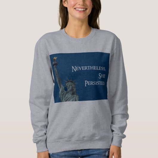 Desondanks hield ze het sweatshirt van Liberty vol (Voorkant)
