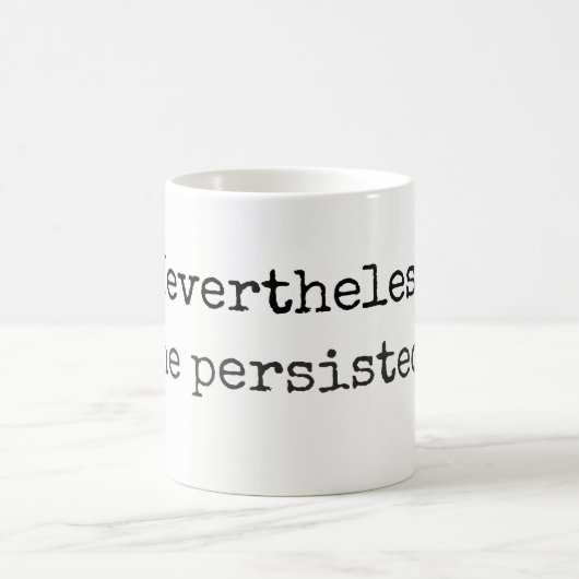 Desondanks hield ze Mok of beker aan (Center)