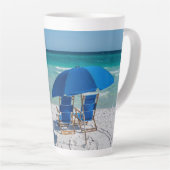 Destin Florida stoelen en paraplu latte Mok (Rechterhoek)