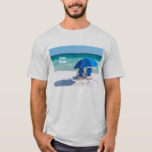 Destin Florida stoelen en paraplu T-shirt (Voorkant)