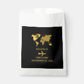 Destination Wedding World Passport Black Gold Bedankzakje (Voorkant)