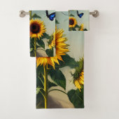 Detail Realistic Sunflower en Butterflies Bad Handdoek (Insitu)