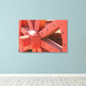 Detail van een wagenwiel canvas afdruk (Insitu (Houten vloer))