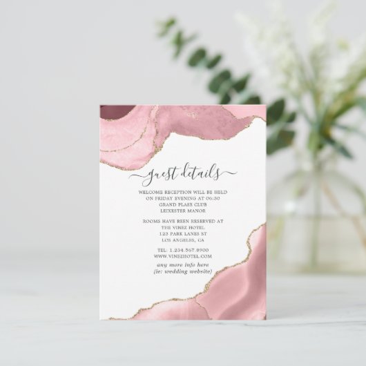 Details van Blush and Gold Agate Wedding Guest Informatiekaartje (Staand voorkant)
