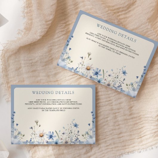 Details van het Stusty Blue Boho Wildflower Weddin Informatiekaartje