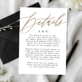 Details van het witte eenvoudige goudhuwelijk informatiekaartje