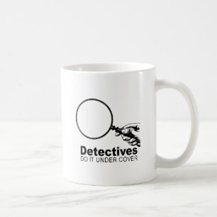 detectives doen het onder de dekking koffiemok
