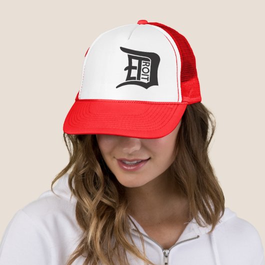 Detroit D Trucker Pet (In situ)