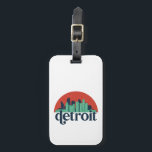 Detroit Michigan City Skyline Retro Cityscape Art Bagagelabel<br><div class="desc">en retro-stadsplan met prachtige skyline, toeristische attractie en cityscape art. Koelwolkenkrabber en bouwartikelen voor silhouette-illustratie voor toeristen en reizigers. Perfect als souvenir om terug naar huis te brengen wanneer je op reis bent. Bespaar de herinnering aan uw reis en vakantie met familie en vrienden. De achtergrondkleur kan aan uw gewenste...</div>
