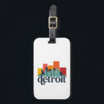 Detroit Michigan City Skyline Retro Cityscape Art Bagagelabel<br><div class="desc">en retro-stadsplan met prachtige skyline, toeristische attractie en cityscape art. Koelwolkenkrabber en bouwartikelen voor silhouette-illustratie voor toeristen en reizigers. Perfect als souvenir om terug naar huis te brengen wanneer je op reis bent. Bespaar de herinnering aan uw reis en vakantie met familie en vrienden. De achtergrondkleur kan aan uw gewenste...</div>