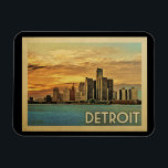 Detroit Michigan Vintage Travel Magneet<br><div class="desc">Ontdek het Michigan-ontwerp in Vintage Travel-stijl met een prachtige zonsondergang van de stad.</div>