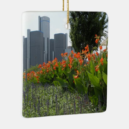 Detroit Ornament (Rechts)