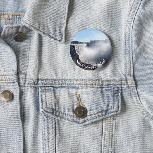 Dettifoss Waterfall in Vatnajokull NP - IJsland Ronde Button 5,7 Cm (In situ)