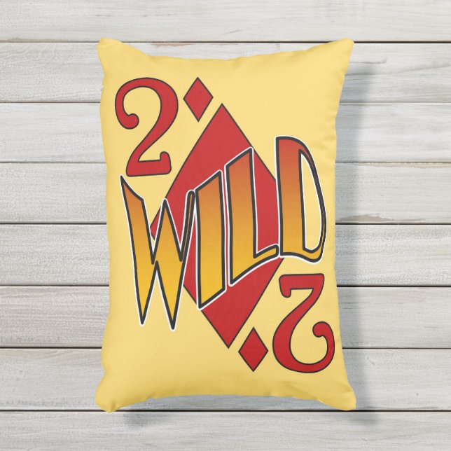 Deuces Wild 2 van diamanten die Kaart Pillow spele Buitenkussen (Voorkant (verticaal))