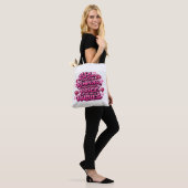 Deugdzaam vrouw tote bag (Op model)