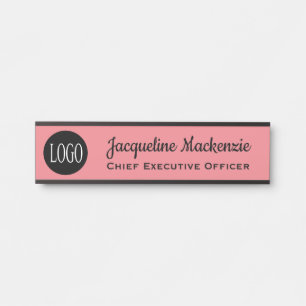 Deur bord voor kantoor met logo naamplaat Roze
