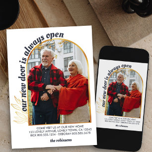 Deur Staat Altijd Open Gouden Boog Foto Grijs Bewe Aankondiging