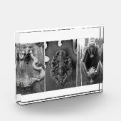 Deurkloppers, Barcelona Fotoblokken (Links)