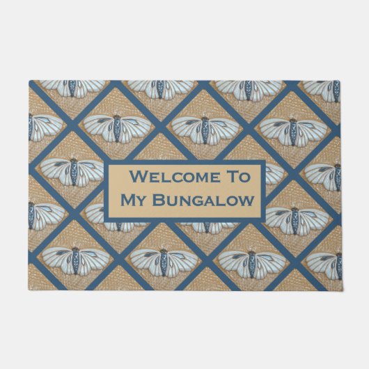 Deurmat met witte Moth tegels (Voorkant)