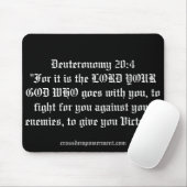 Deuteronomie 20:4 geciteerd op een mousepad.  muismat (Met muis)