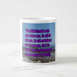 Deuteronomy 31:8 WEBU Mug Grote Koffiekop