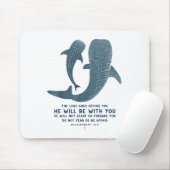 Deuteronomy 31_8 Whale Shark Christian Faith Pun O Muismat (Met muis)