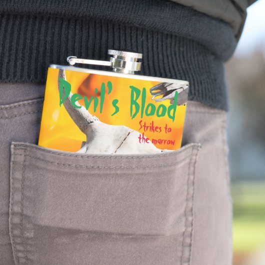 Devil's bloed heupfles (Voorbeeld)