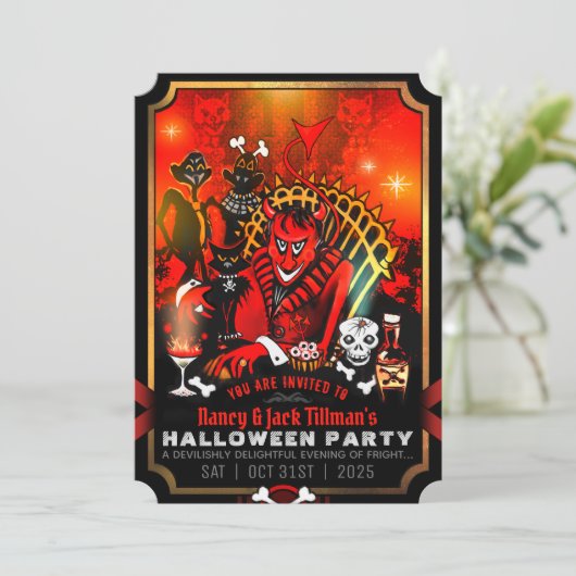 Devil's Delight Halloween Party Invitation Kaart (Staand voorkant)