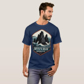 Devil's Reef Innsmouth Coast Vintage Reisbadge T-shirt (Voorkant volledig)