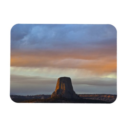 Devils Tower National Monument, Storm bij zonsonde Magneet (Horizontaal)
