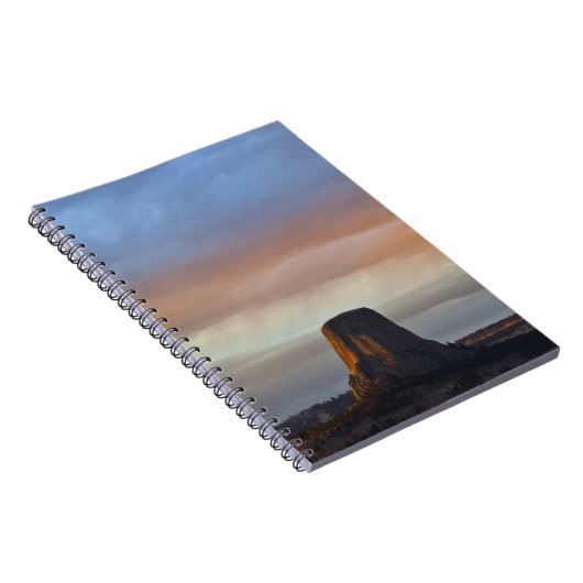 Devils Tower National Monument (Storm op zonsonder Notitieboek (Rechterzijde)