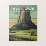 Devils Tower National Monument Travel Art  Legpuzzel<br><div class="desc">Devils Tower National Monument vector design. Het is een biet,  bestaande uit een onbuigzaam gesteente in het Beer Lodge Ranger District van de Black Hills.</div>