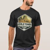 Devils Tower National Monument Travel Art T-shirt (Voorkant)