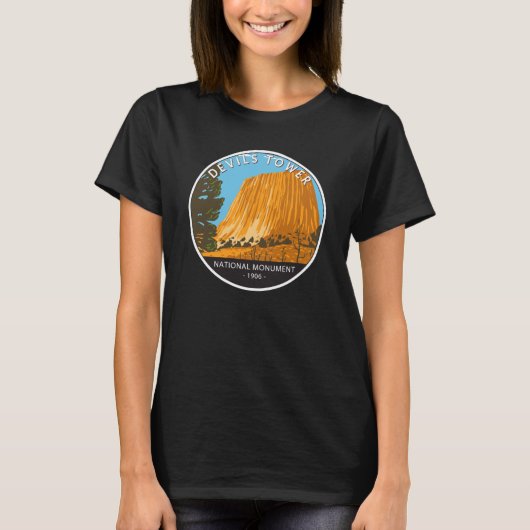 Devils Tower National Monument Wyoming  T-S T-shirt (Voorkant)