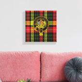 Dewar Scottish Crest en Tartan Canvas print (Insitu (Woonkamer))