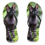 Dexter The Black Siamese Cat, Teenslippers (Voetbed)