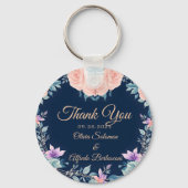 Deze Blush Pink en Navy Blue Floral Elegant Sleutelhanger (Voorkant)