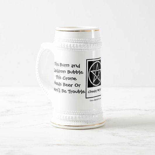 Deze Crone heeft Beer Pagan Wiccan Stein nodig Bierpul (Voorkant links)
