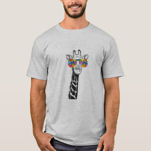 Deze grappige grafische vormgeving biedt giraf met t-shirt