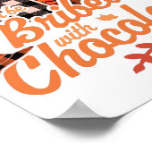 Deze heks kan met chocolade-halloween worden gegri poster (Hoek)