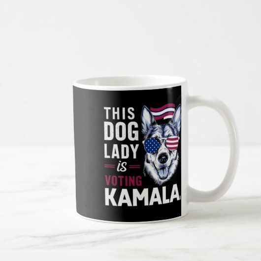 Deze hondendame stemt op Kamala Koffiemok (Rechts)
