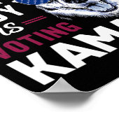 Deze hondendame stemt op Kamala Poster (Hoek)
