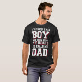 Deze jongen die mijn hart blokkeert... noemt ze me t-shirt (Voorkant volledig)