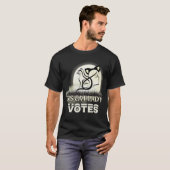Deze kattendame stemt op kamala harris t-shirt (Voorkant volledig)