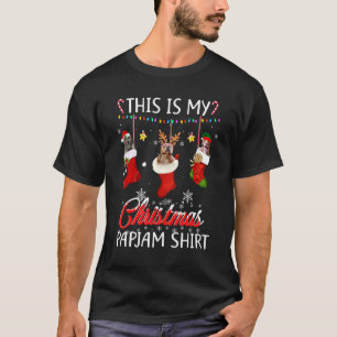 Deze kerstpajama-bol in Sokken hond T-shirt