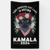 Deze kinderloze Cat Lady Dames stemt Kamala Spandoek (Verticaal)