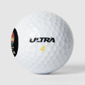 Deze kinderloze kattendame stemt Kamala Golfballen (Logo)