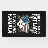 Deze kinderloze kattendame stemt Kamala-Harris 24 Spandoek (Horizontaal)
