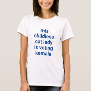 Deze kinderloze kattendame stemt op kamala blauwe t-shirt